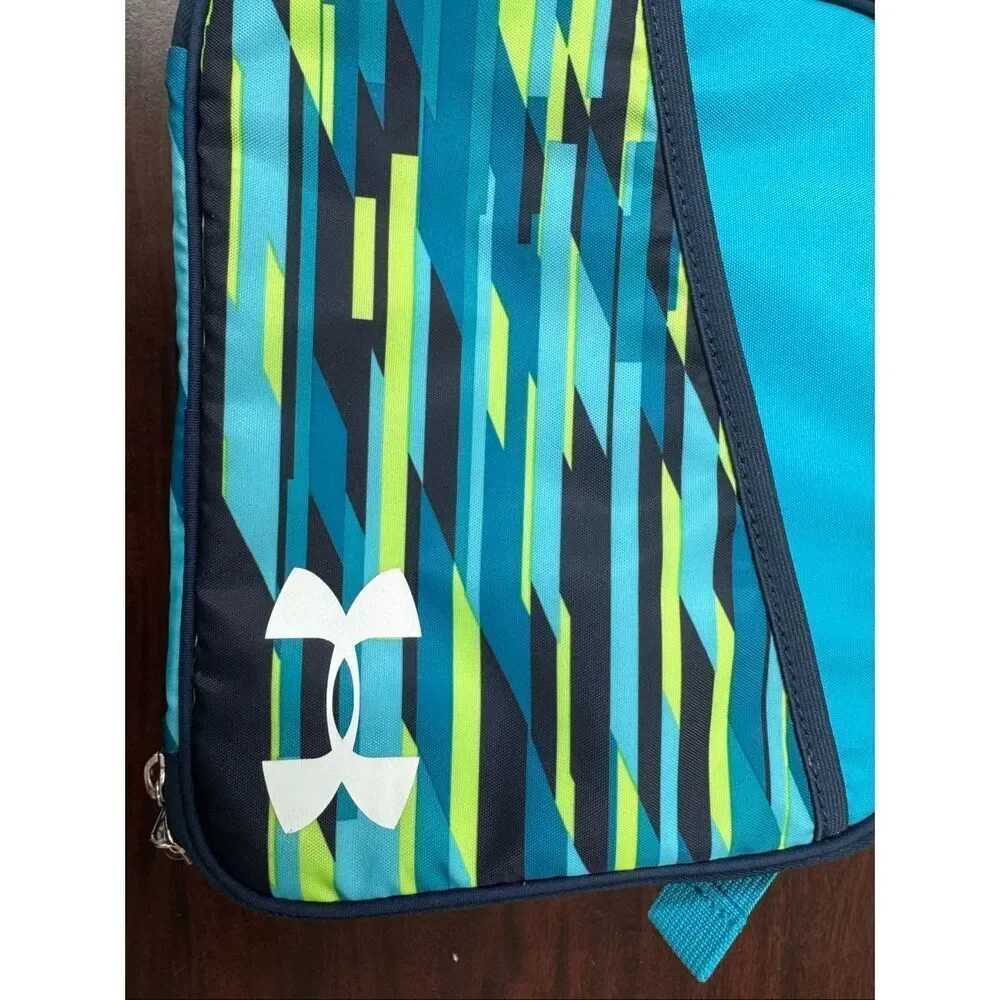 Under Armour Thermos Lunchbox in Academy Stripe